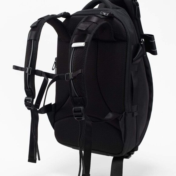 Cote & Ciel Isar Air Backpack - Black - Picture 3 of 9